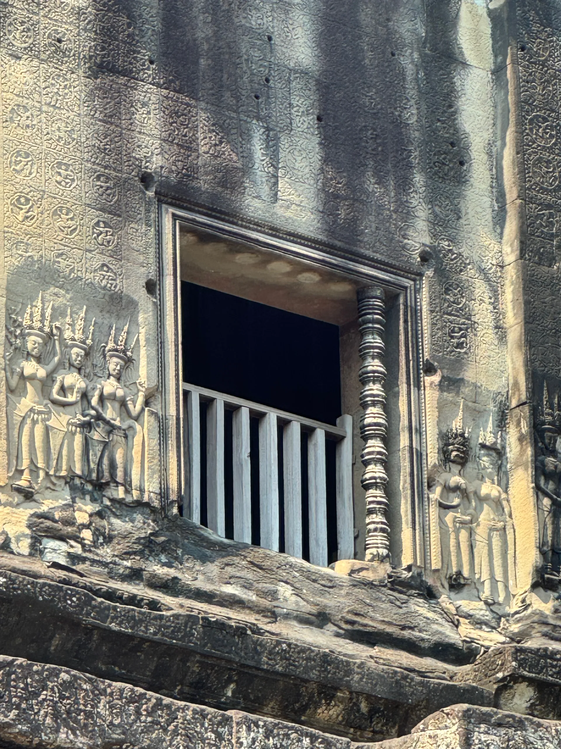 South Gate, Cambodia
