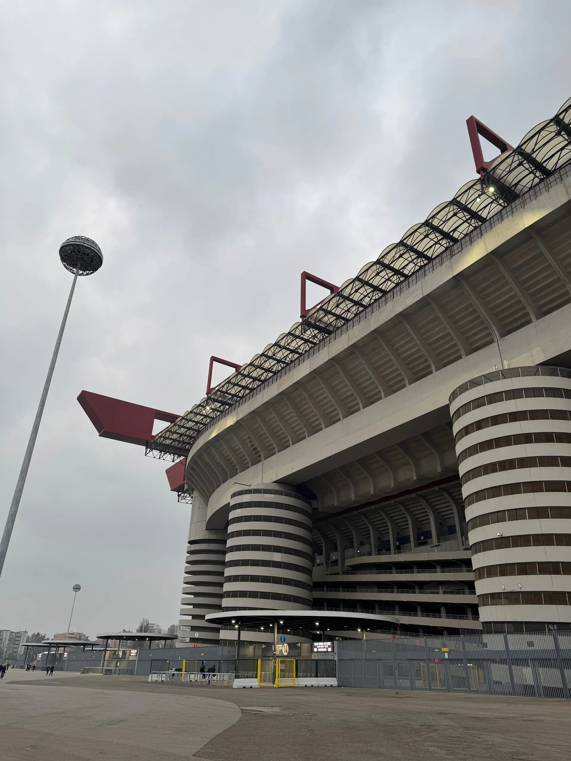 Piazzale Angelo Moratti, Italy