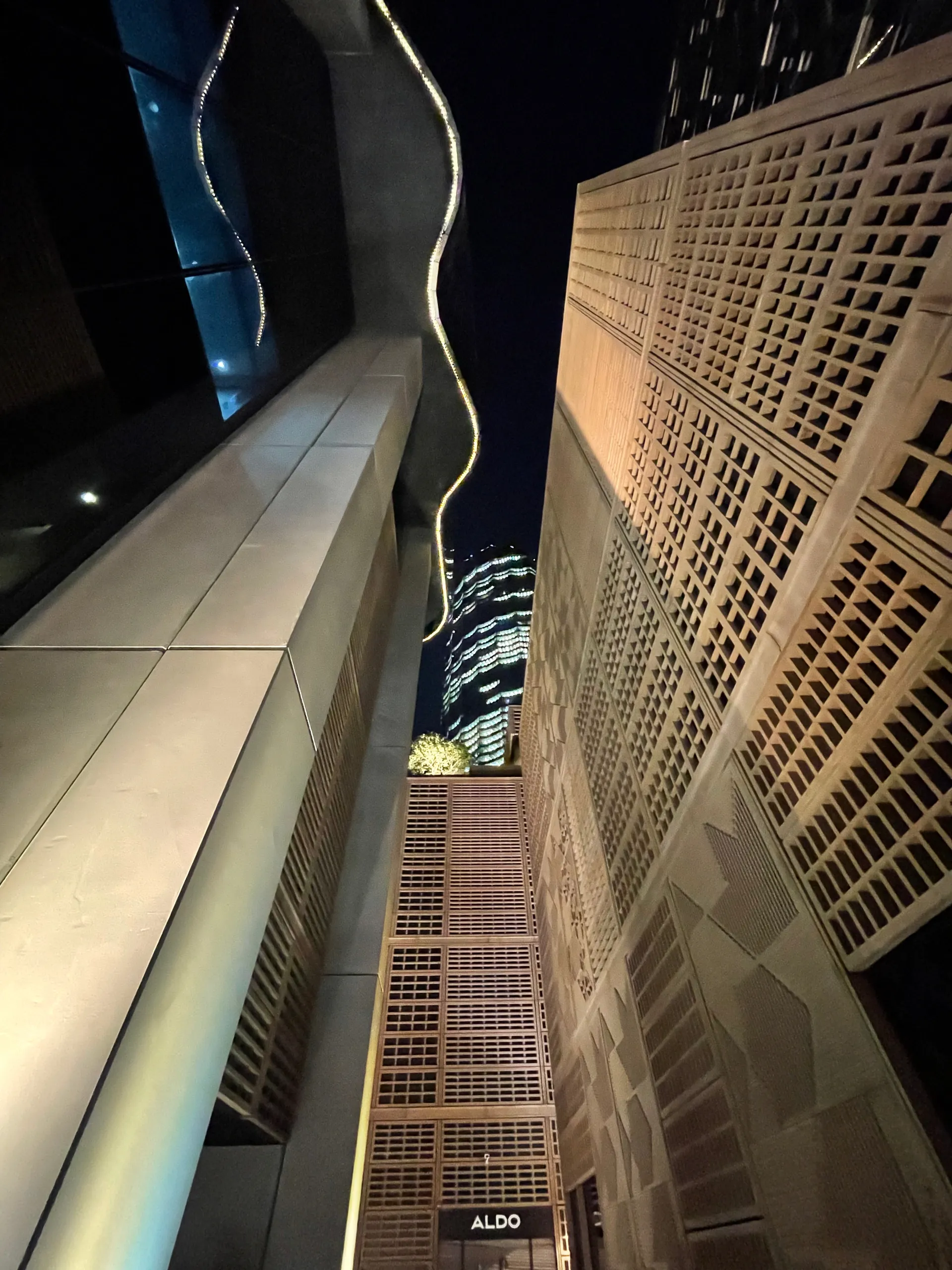 World Trade Center / The Mall, United Arab Emirates