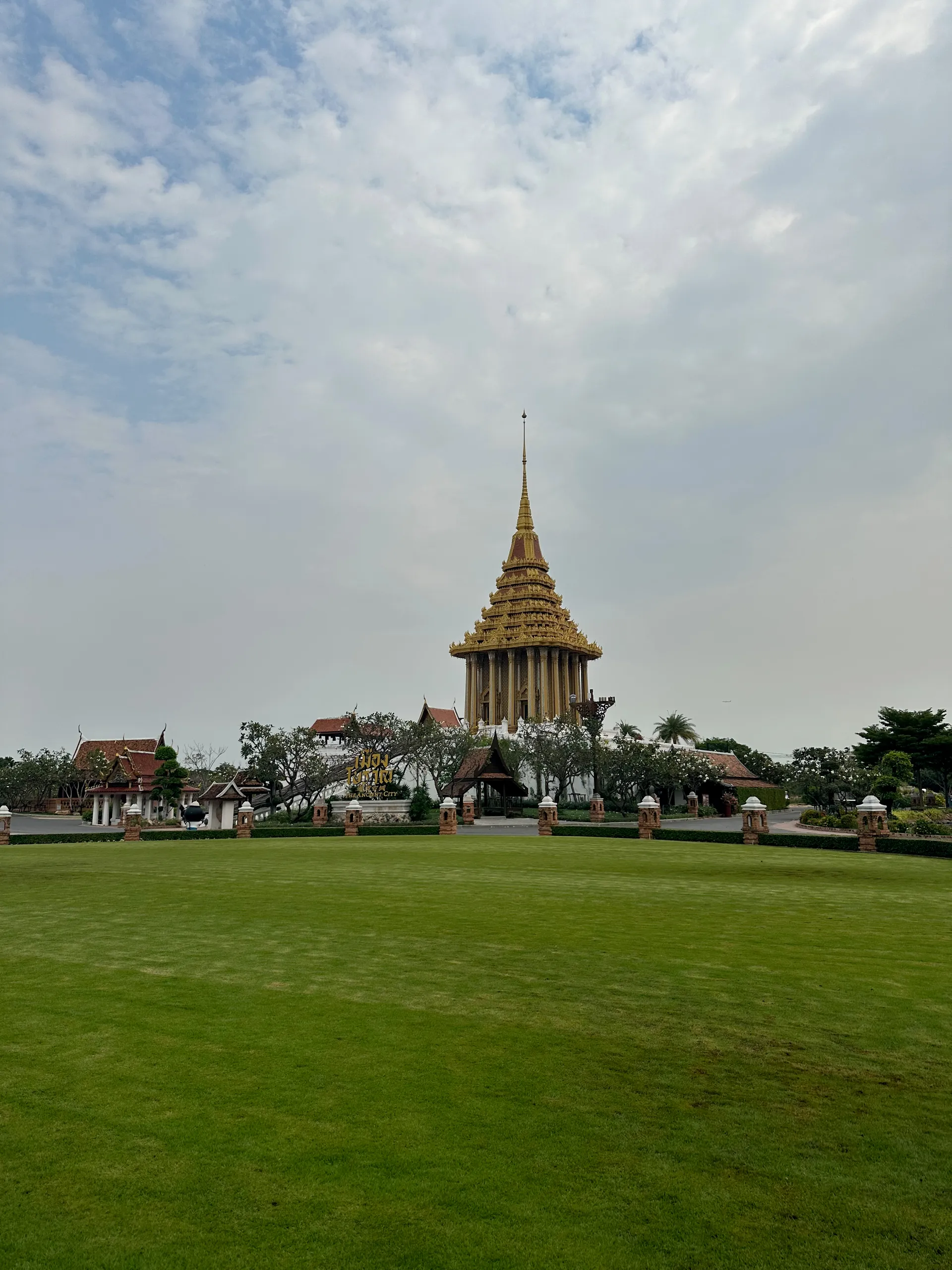 The Chom Thong Palace Hall (026), Thailand