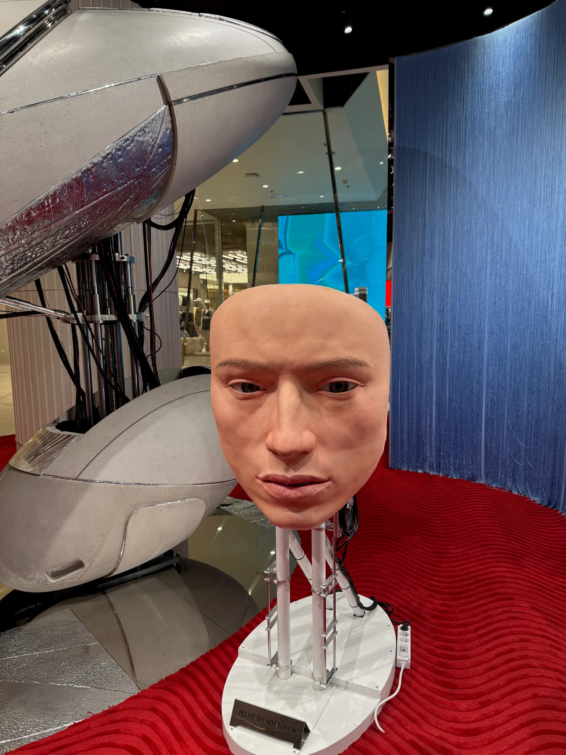 icon cineconic, Thailand