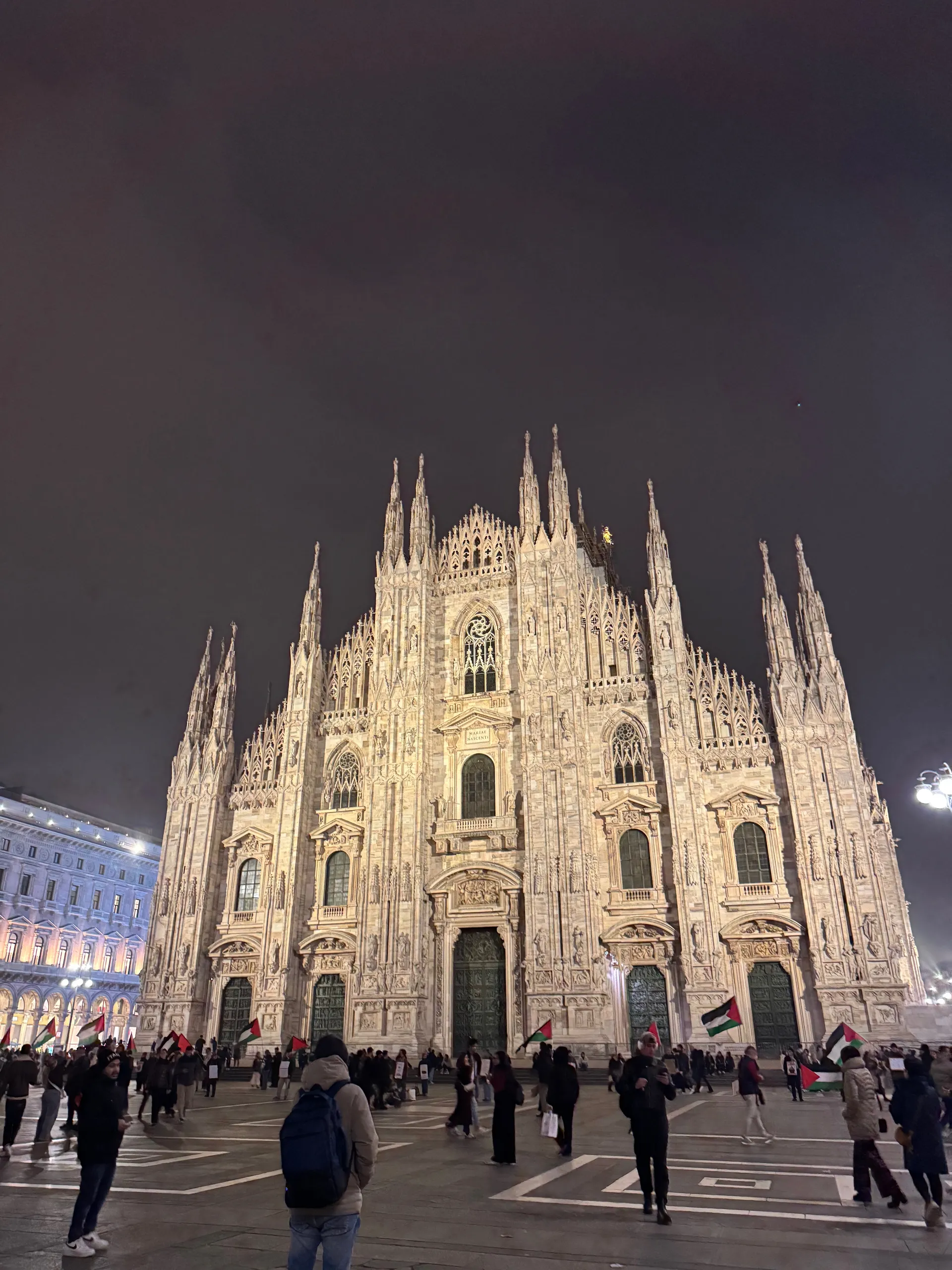1_33051, Italy