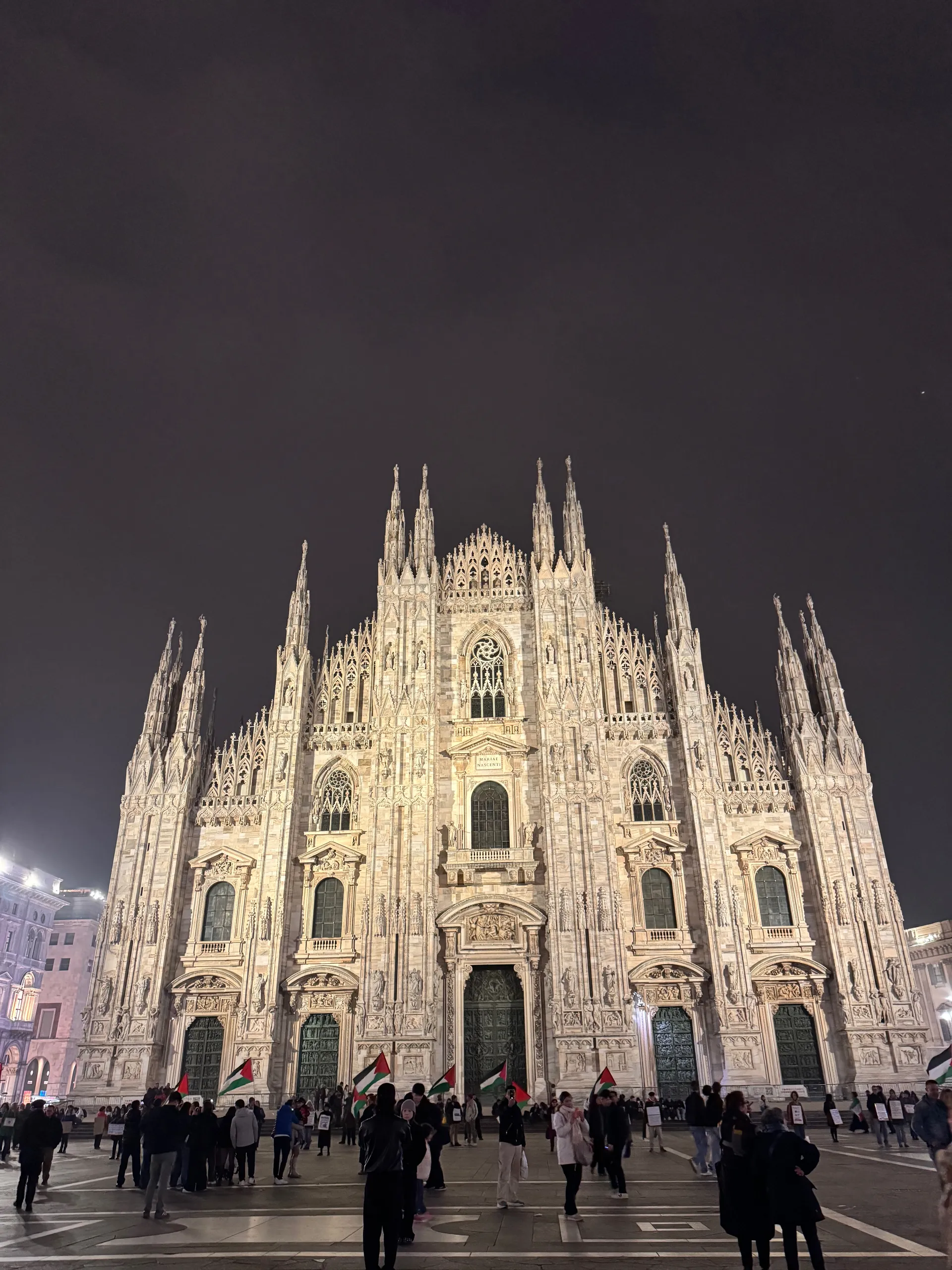 1_33051, Italy